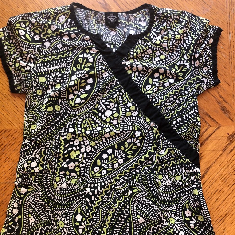 Med Couture XS scrub top